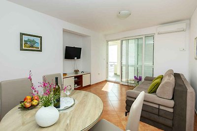 Ferienwohnung mit Terrasse und Meerblick