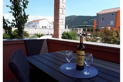 Ferienhaus mit 3 Ferienwohnungen für 5 bis 15