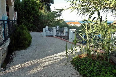 Ferienhaus mit Balkon