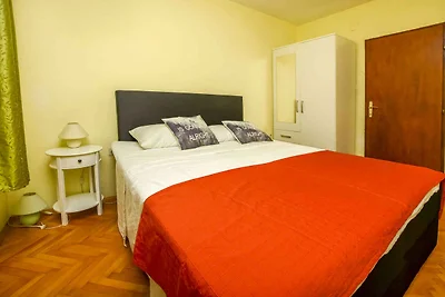 Appartamento Vacanza con famiglia Lokva Rogoznica