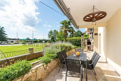 Ferienwohnung mit Klimaanlage und Pool