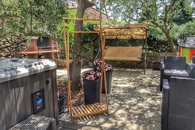 Ferienwohnung mit Whirlpool, Klimaanlage