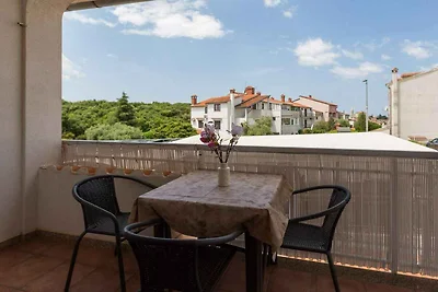 Ferienwohnung mit Klimaanlage und Balkon