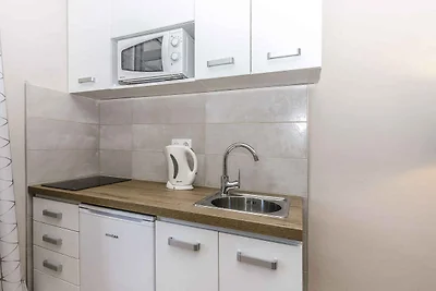 Ferienwohnung mit Klimaanlage und Balkon in