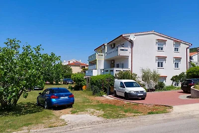 Ferienwohnung mit Klimaanlage und Terrasse
