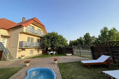 Ferienwohnung Zweistöckiges Apartment am