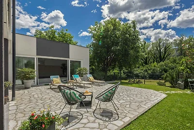 Ferienhaus mit Pool, Sauna und Fitness