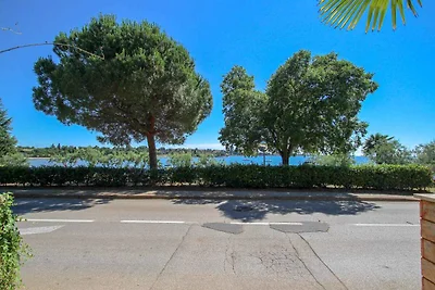 Ferienwohnung mit Klimaanlage und Parkplatz