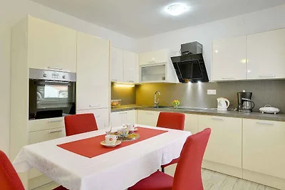 Ferienwohnung mit Terrasse und Klimaanlage