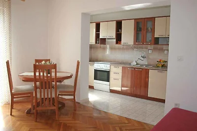 Ferienwohnung mit Klimaanlage und Meerblick