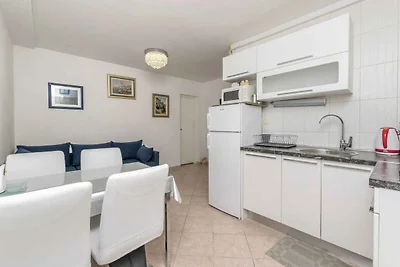 Appartamento Vacanza con famiglia Okrug Gornji