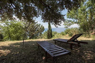 Ferienwohnung mit Balkon und Meerblick