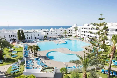 Ferienwohnung mit Pool und Klimaanlage