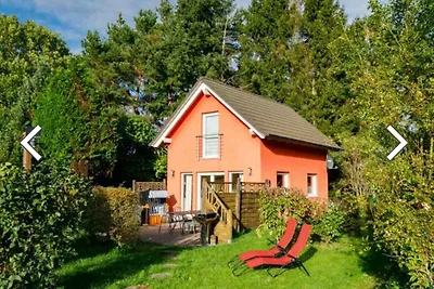 Ferienhaus Albi mit Sauna und WLAN