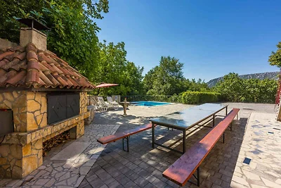 Ferienwohnung mit Balkon, Grill und Pool