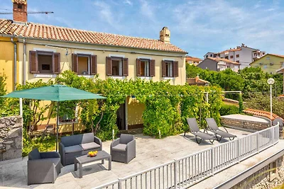 Ferienwohnung mit Klimaanlage und Meerblick