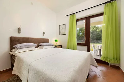 Ferienwohnung mit Klimaanlage und Terrasse