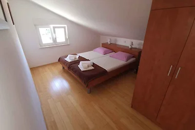 Ferienwohnung mit modernen Möbeln und
