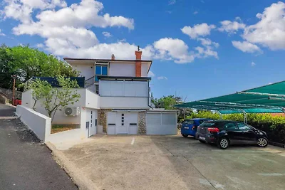 Ferienwohnung mit Terrasse, Balkon und Meerbl