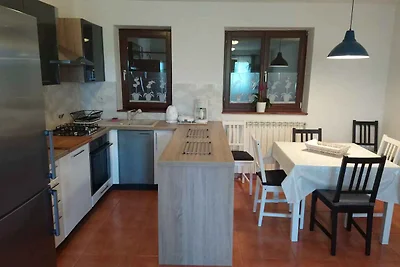 Ferienhaus mit Garten und Grill