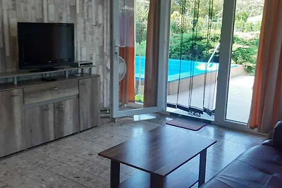 Ferienhaus mit Klimaanlage, Pool, Terrasse un