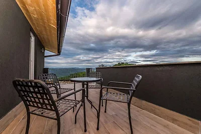 Villa mit einer schönen Aussicht auf den Flus