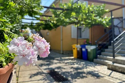 Ferienwohnung mit Terrasse und Klimaanlage