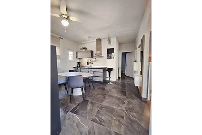 Apartment mit zwei Schlafzimmern in Vodice in