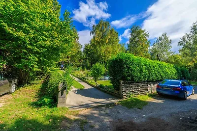 Ferienhaus mit Whirlpool und Garten