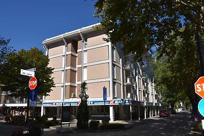 Ferienwohnung mit Klimaanlage und Balkon