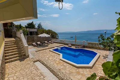 Ferienhaus mit dem Pool