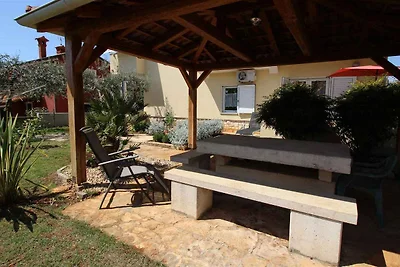 Ferienwohnung mit Klimaanlage und Terrasse