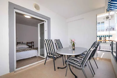 Ferienwohnung Familienfreundlich mit Klimaanl