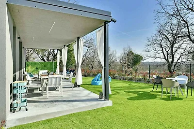 Villa mit Klimaanlage und Pool