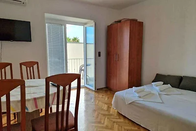 Gemütliche Ferienwohnung Joso in Novalja auf 