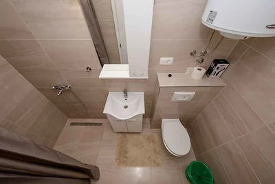 Standard-Apartment mit eigenem Bad und