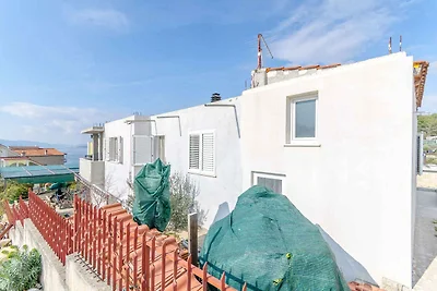 Holiday flat family holiday Okrug Gornji