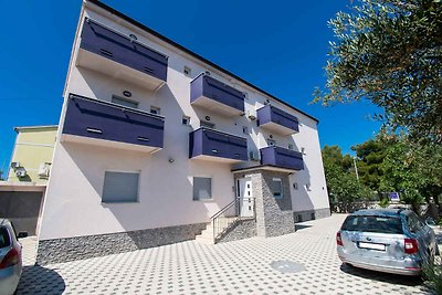 Ferienwohnung mit Klimaanlage und Balkon in