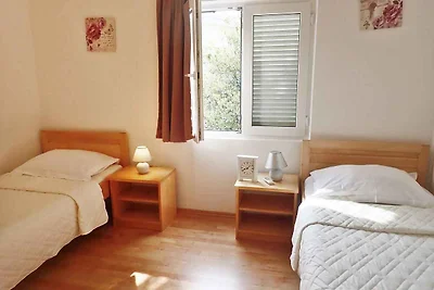 Ferienwohnung mit Balkon und Meerblick
