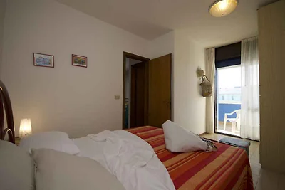 Ferienwohnung mit Klimaanlage und Balkon