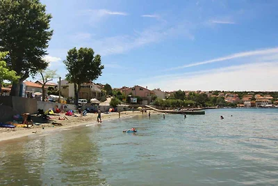 Einladende Unterkunft Koraljka in Šilo auf