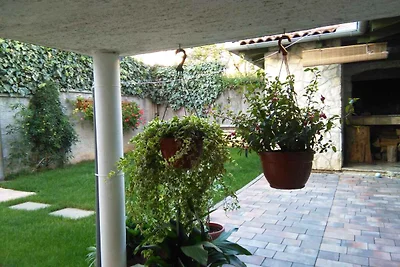 Ferienwohnung mit Terrasse und Klimaanlage