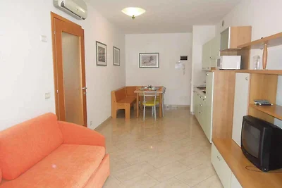 Ferienwohnung mit Klimaanlage und Balkon