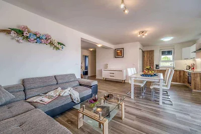Ferienwohnung mit Balkon und Meerblick