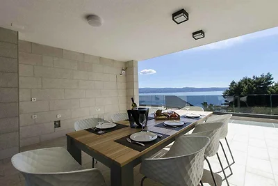Ferienhaus mit Aussenpool