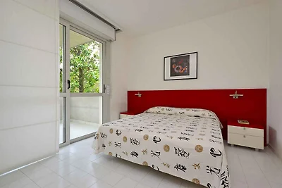 Ferienwohnung mit Klimaanlage, Balkon und