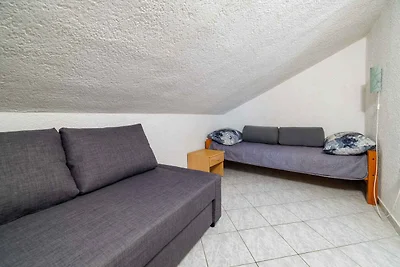 Gemütliches Studio Dragica mit Meerblick auf 