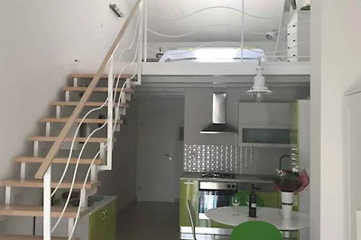 Studio mit Klimaanlage und Galerie