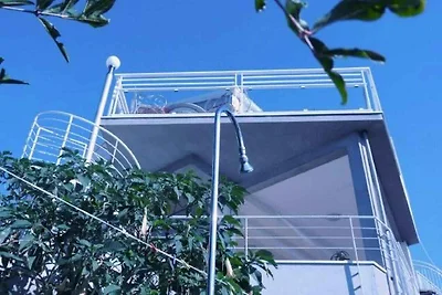 Appartamento Vacanza con famiglia Podaca
