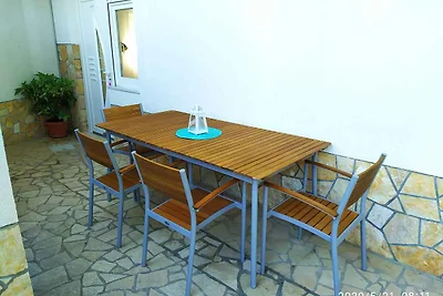 Ferienwohnung mit Terrasse